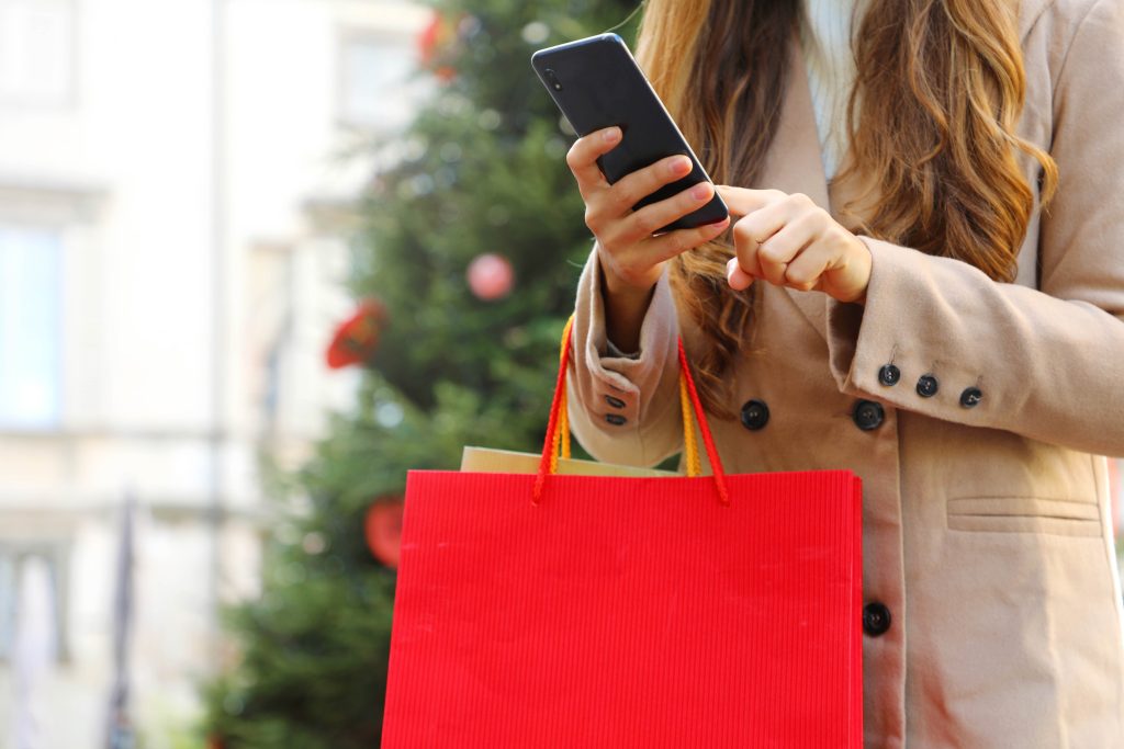 emotional impact of holiday spending